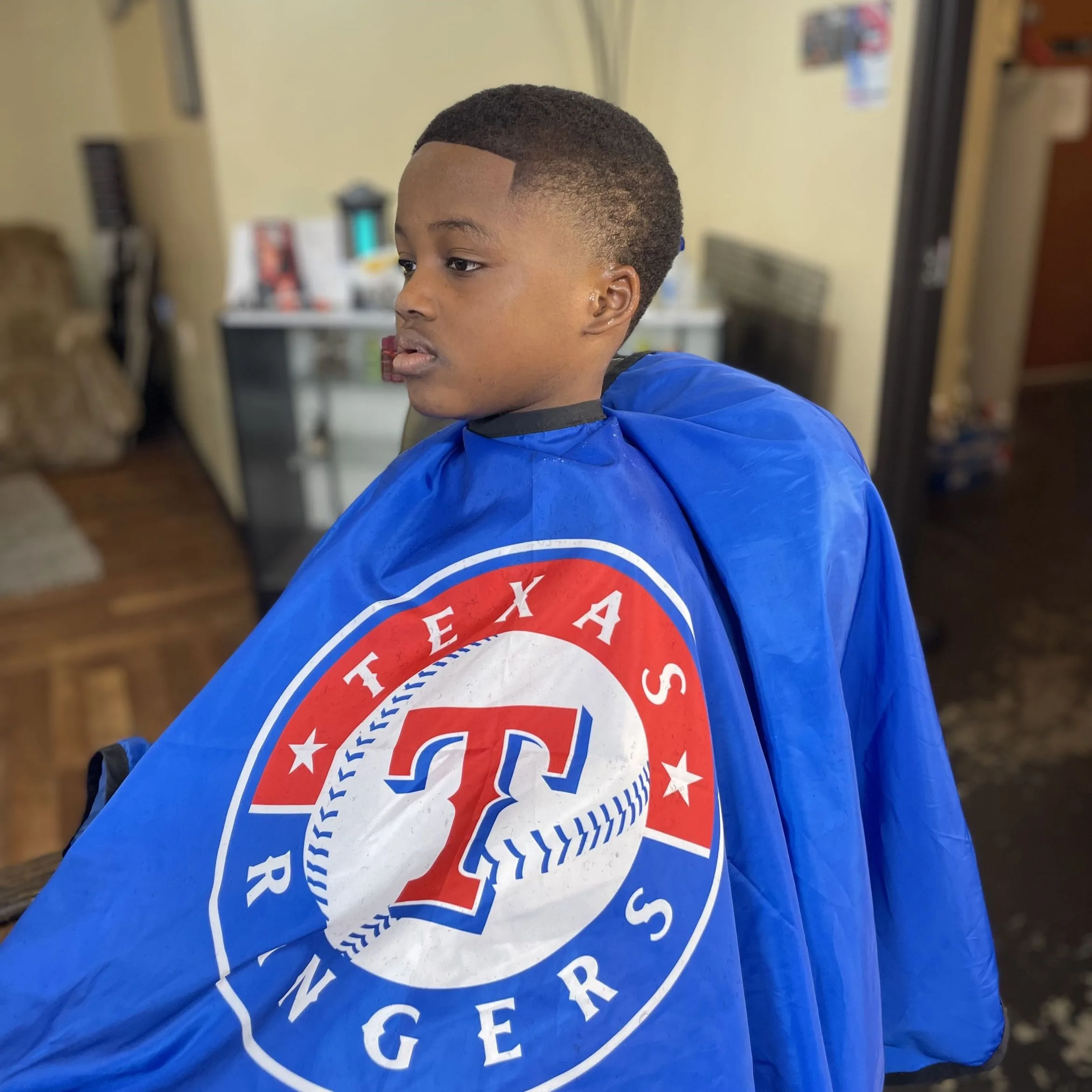💈Kids haircut  (13 years and under) by Joe